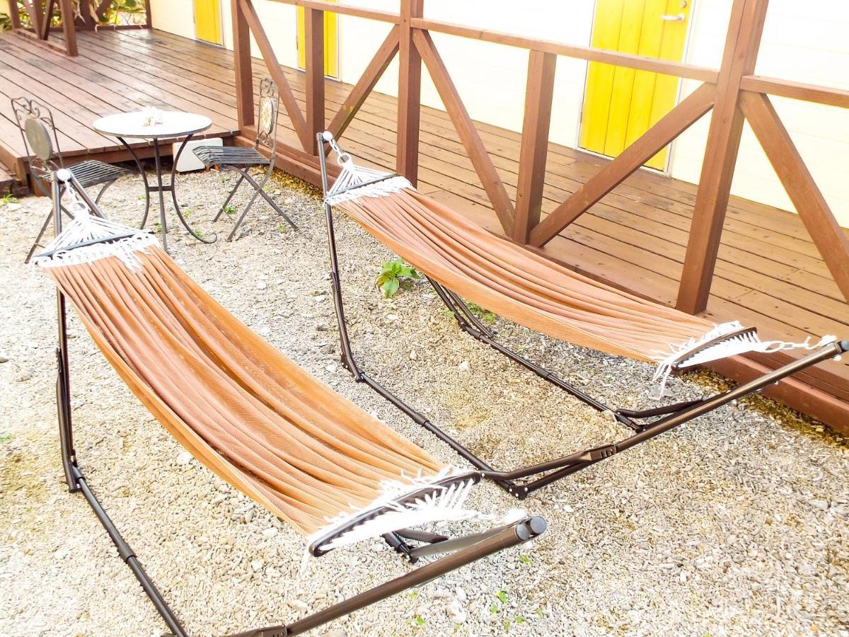 Hotel AsobiBASE Yamabare-House Ishigaki  Exterior foto
